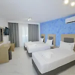 아파트호텔 Atlantis And 3*