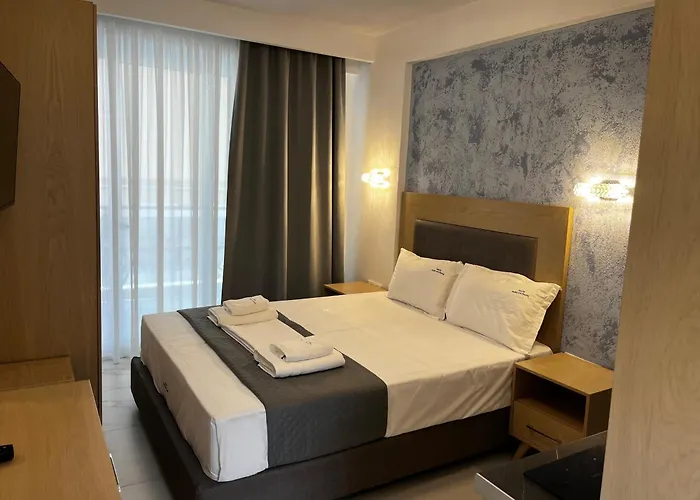 Apartmanhotel Atlantis And 3*