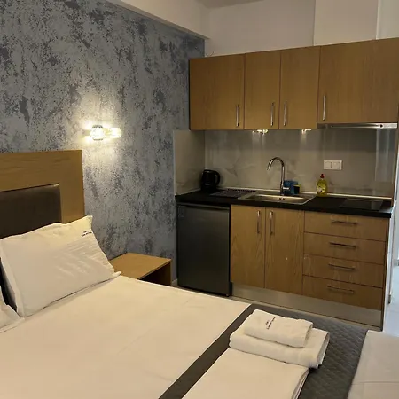 Atlantis And Apartahotel 3*