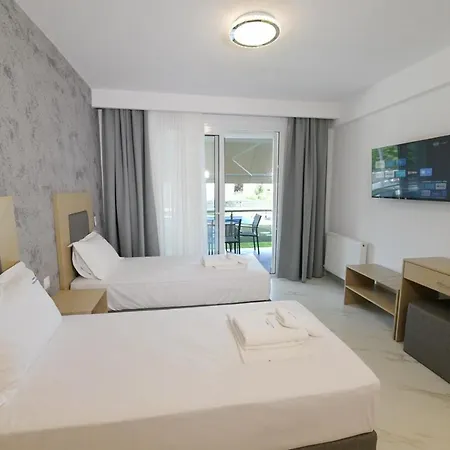 Atlantis And Lägenhetshotell Nikiti (Sithonia)