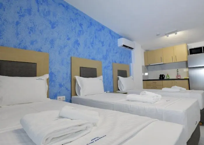 Atlantis And Apartahotel Nikiti (Sithonia)
