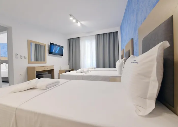 Apartahotel Atlantis And 3*