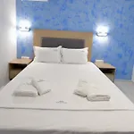 Atlantis And Lejlighedshotel