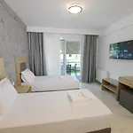 Atlantis And Lejlighedshotel Nikiti (Sithonia)